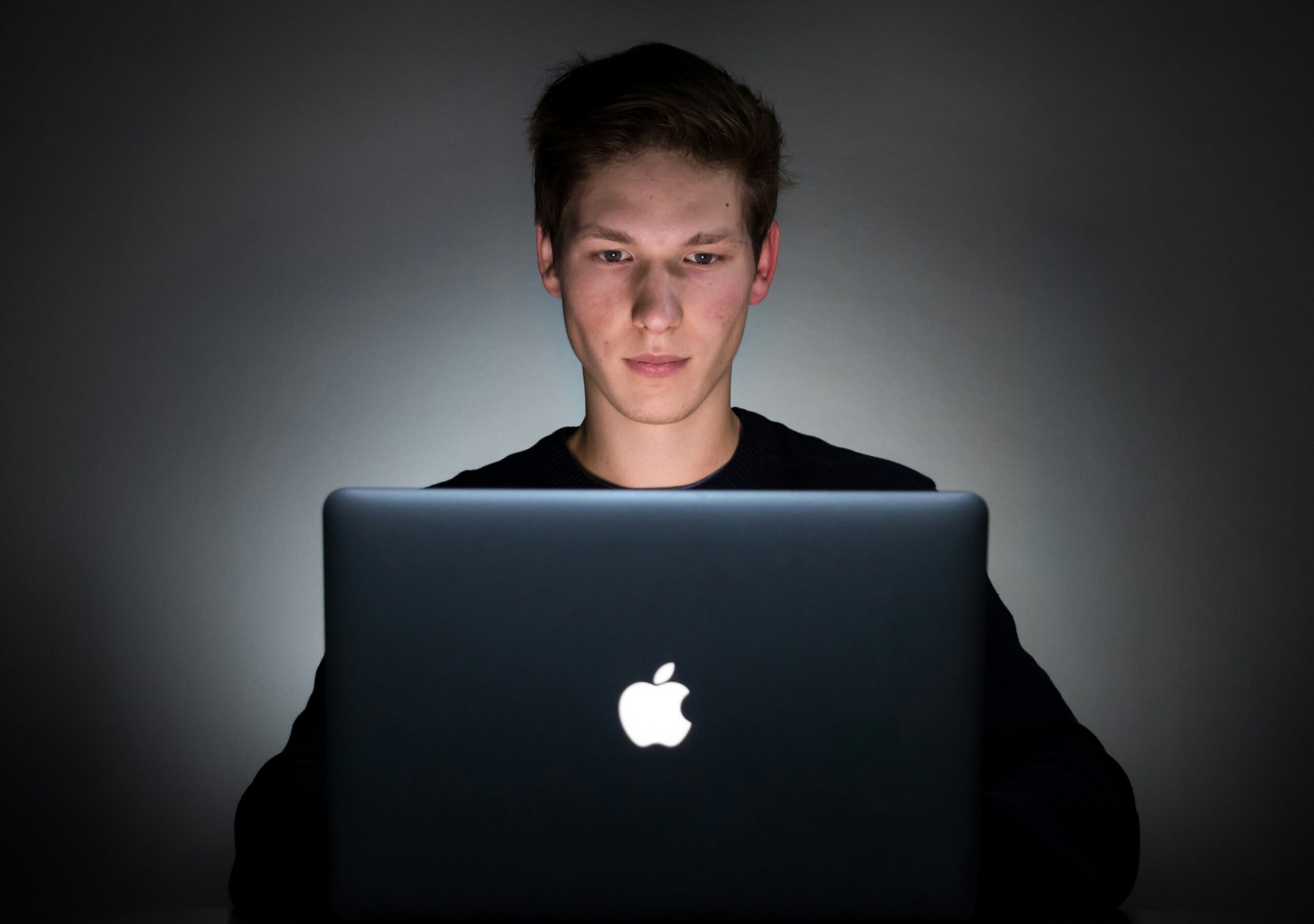 Falling Through the Cracks: Influence and Identity in the Age of Online Isolation